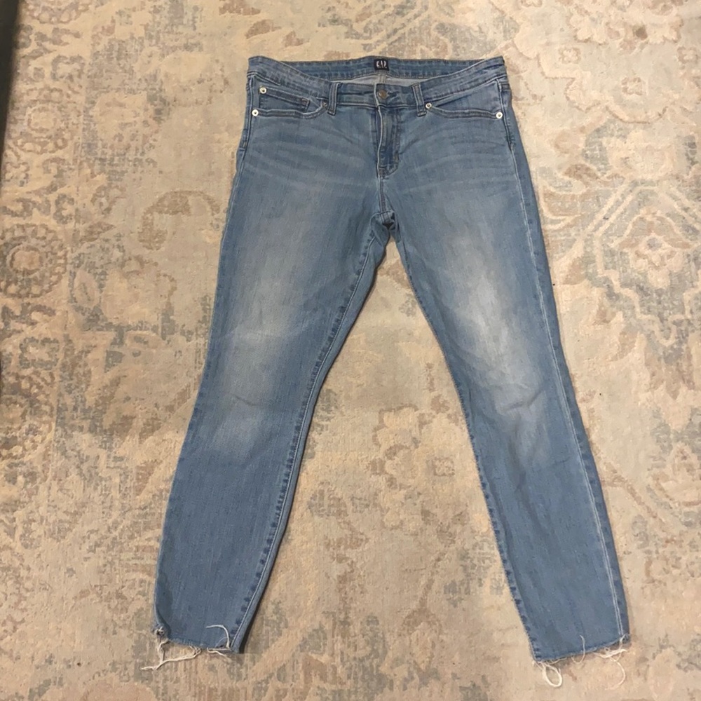 Gap Skinny Jeans size 29